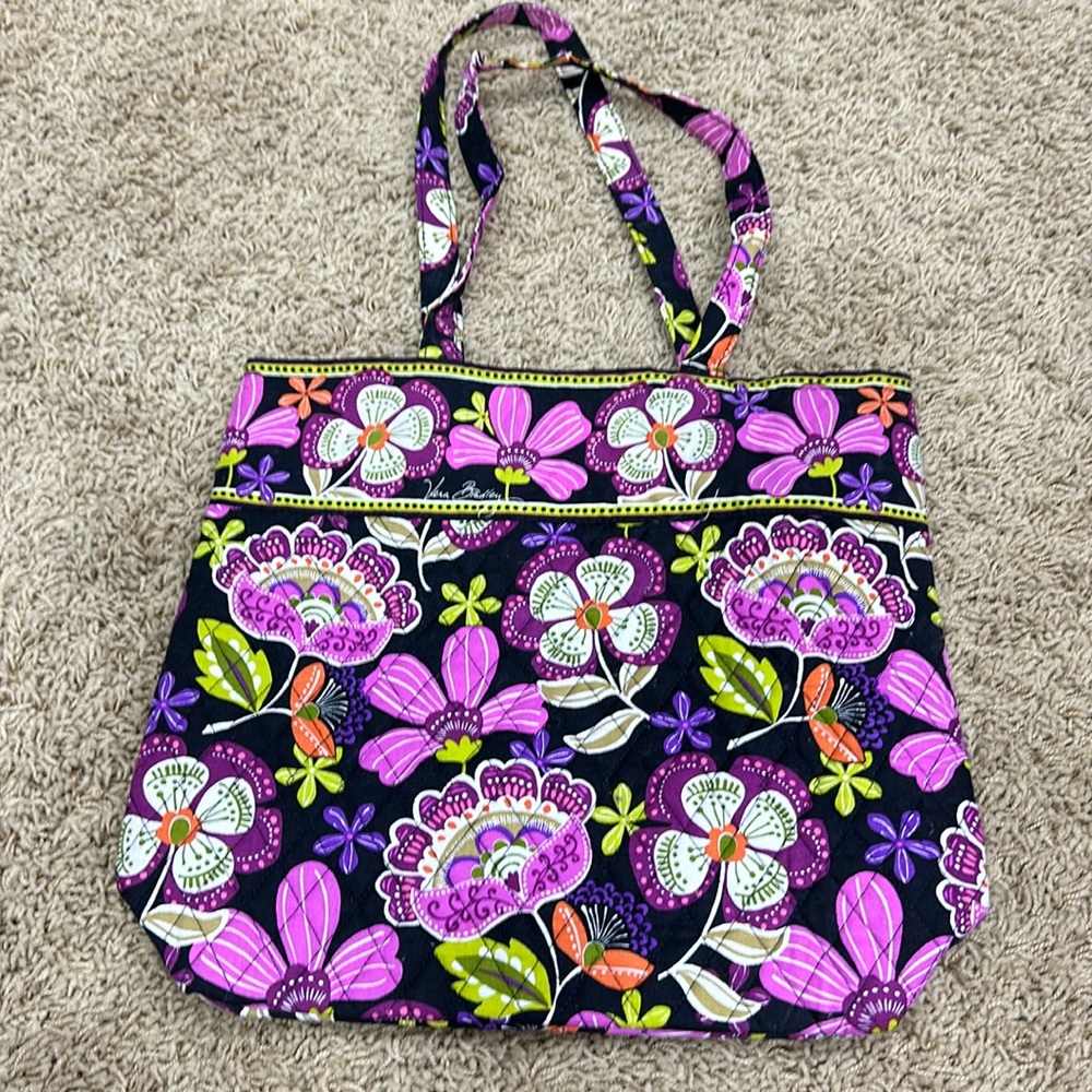 Like new never used Vera Bradley tote